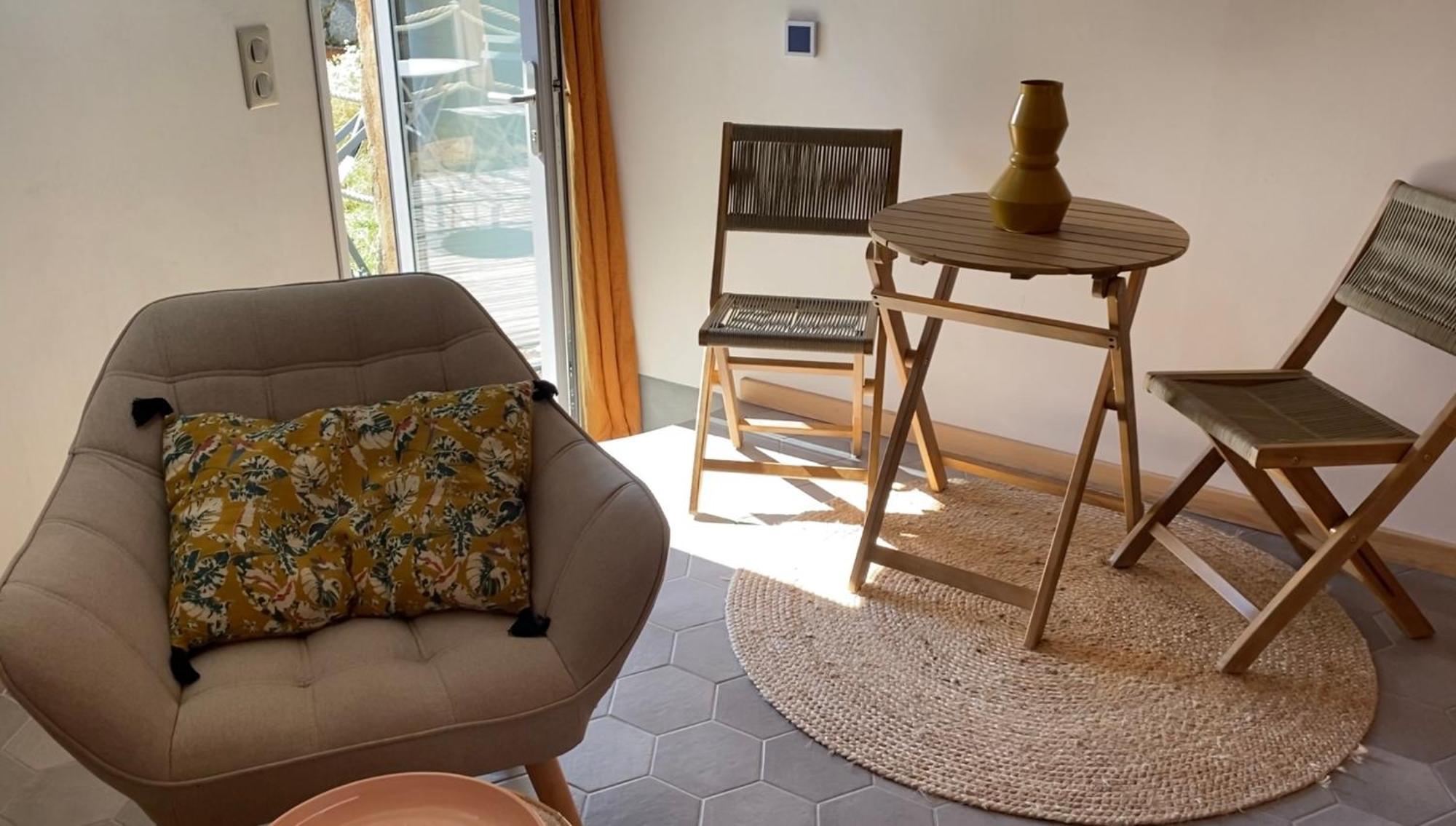 Tiny House De Tempoyrac Villa La Rochette  Kültér fotó