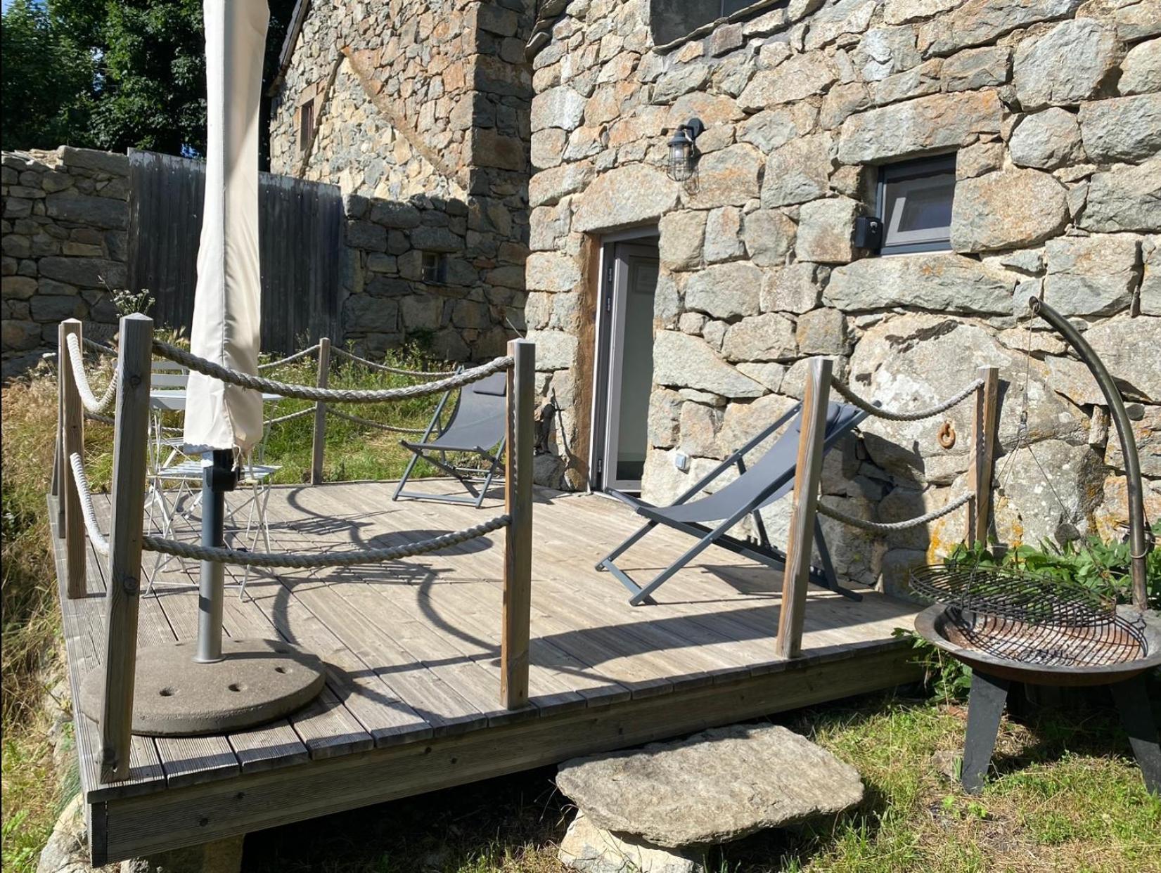 Tiny House De Tempoyrac Villa La Rochette  Kültér fotó